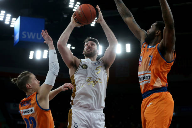 创造出一个 创造出一个