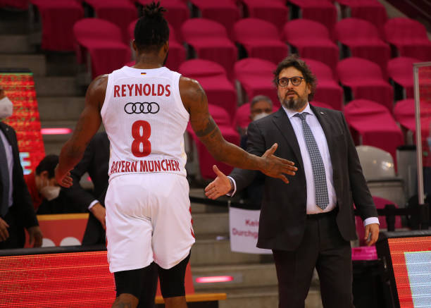 和老练的技 和老练的技