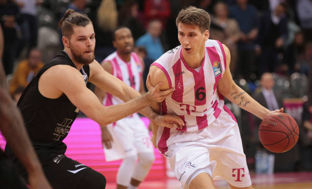 队重返欧冠 队重返欧冠